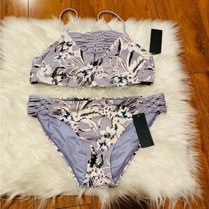 NWT BREAKING WAVES woman swiming